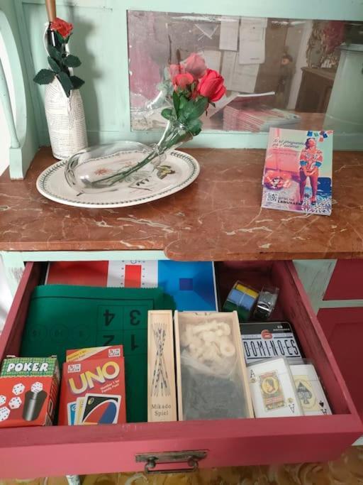 Apartament Volca Aiguanegra Sant Joan les Fonts Bagian luar foto