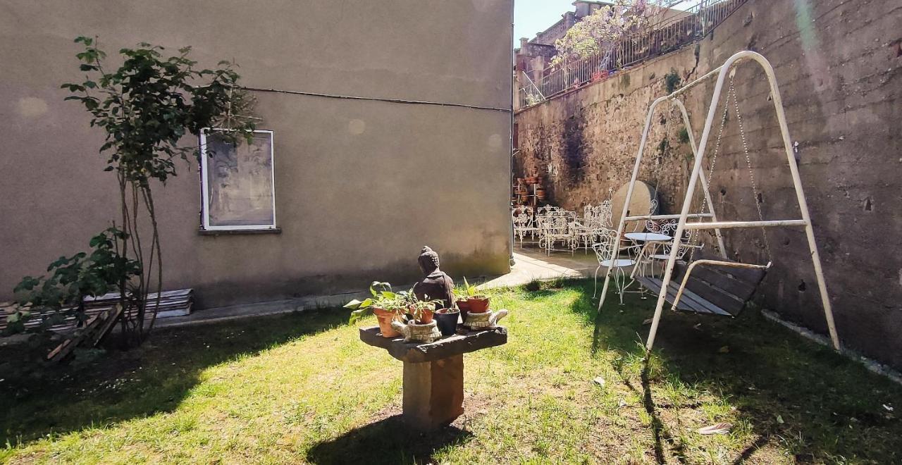 Apartament Volca Aiguanegra Sant Joan les Fonts Bagian luar foto